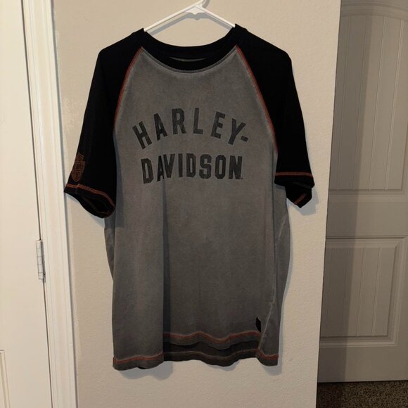 Harley-Davidson Lettering Gray/Black Tee Shirt - Picture 1 of 5